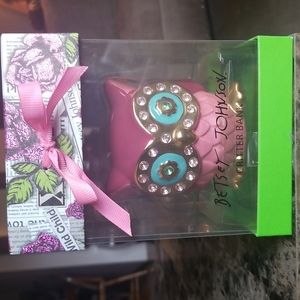 NWT Betsy Johnson Critter Bank